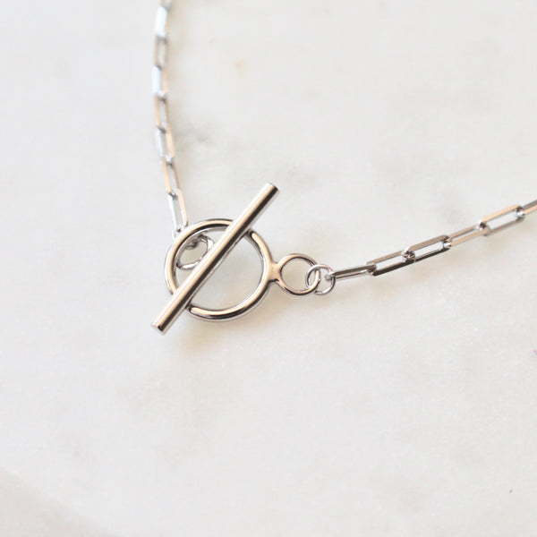 Short paper clip necklace - Lily Lough 