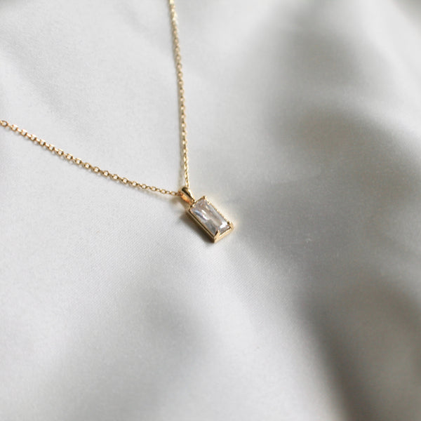 Rectangle necklace