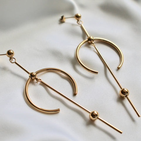 Geometric dangle earrings
