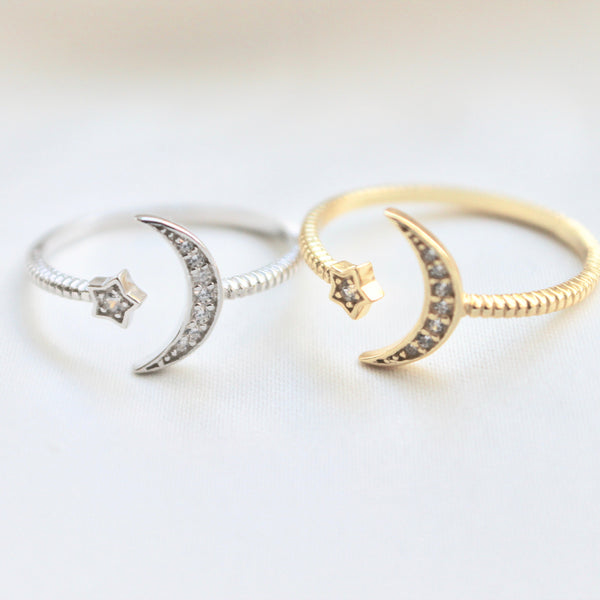 Moon and star ring
