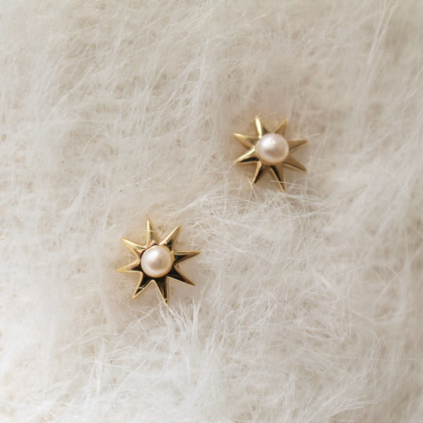 Pearl star studs earrings