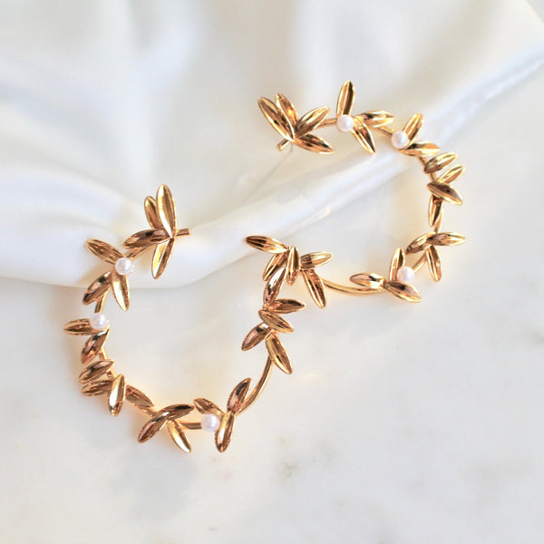 Joya pearl earrings
