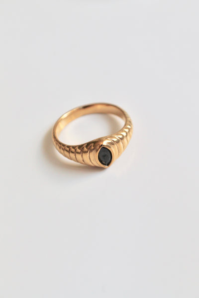 Dionne black stone ring