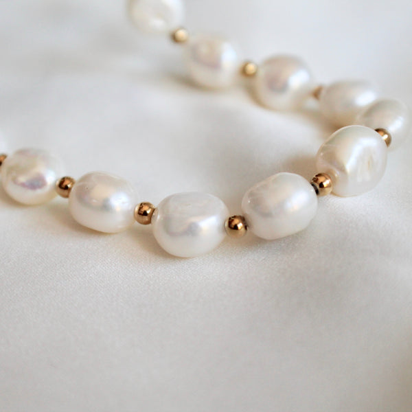 La perla necklace
